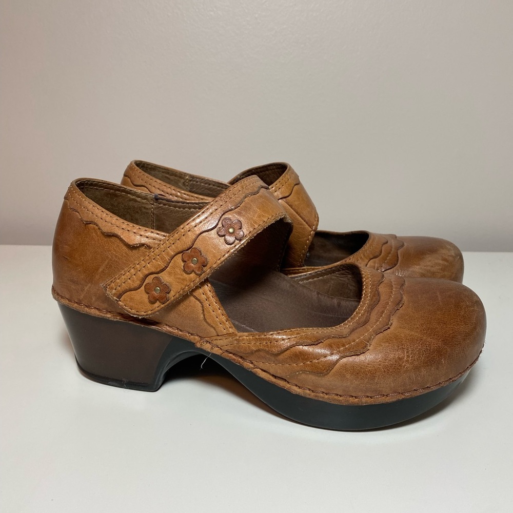 Dansko Harlow Mahogany Mary Jane Clogs 36